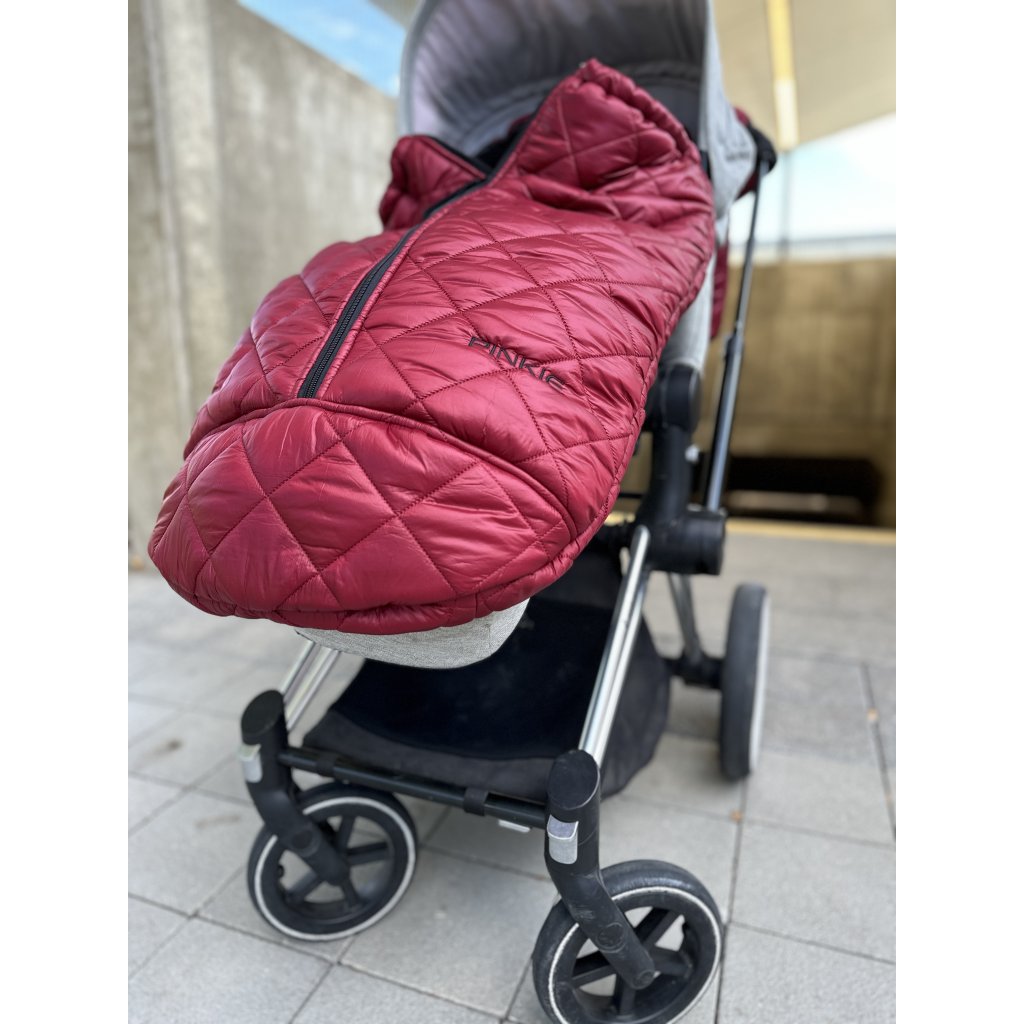 Winterfußsack Pinkie Red Square-wachsender