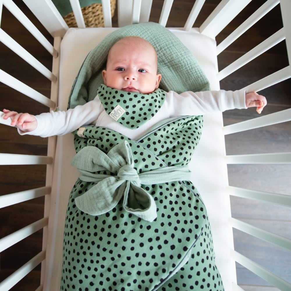 Einschlagdecke Bellou Green Dots
