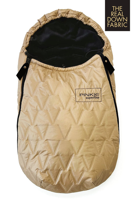 PINKIE Daunen Winterfußsack Superfine Vee Sand 0-12 Monate