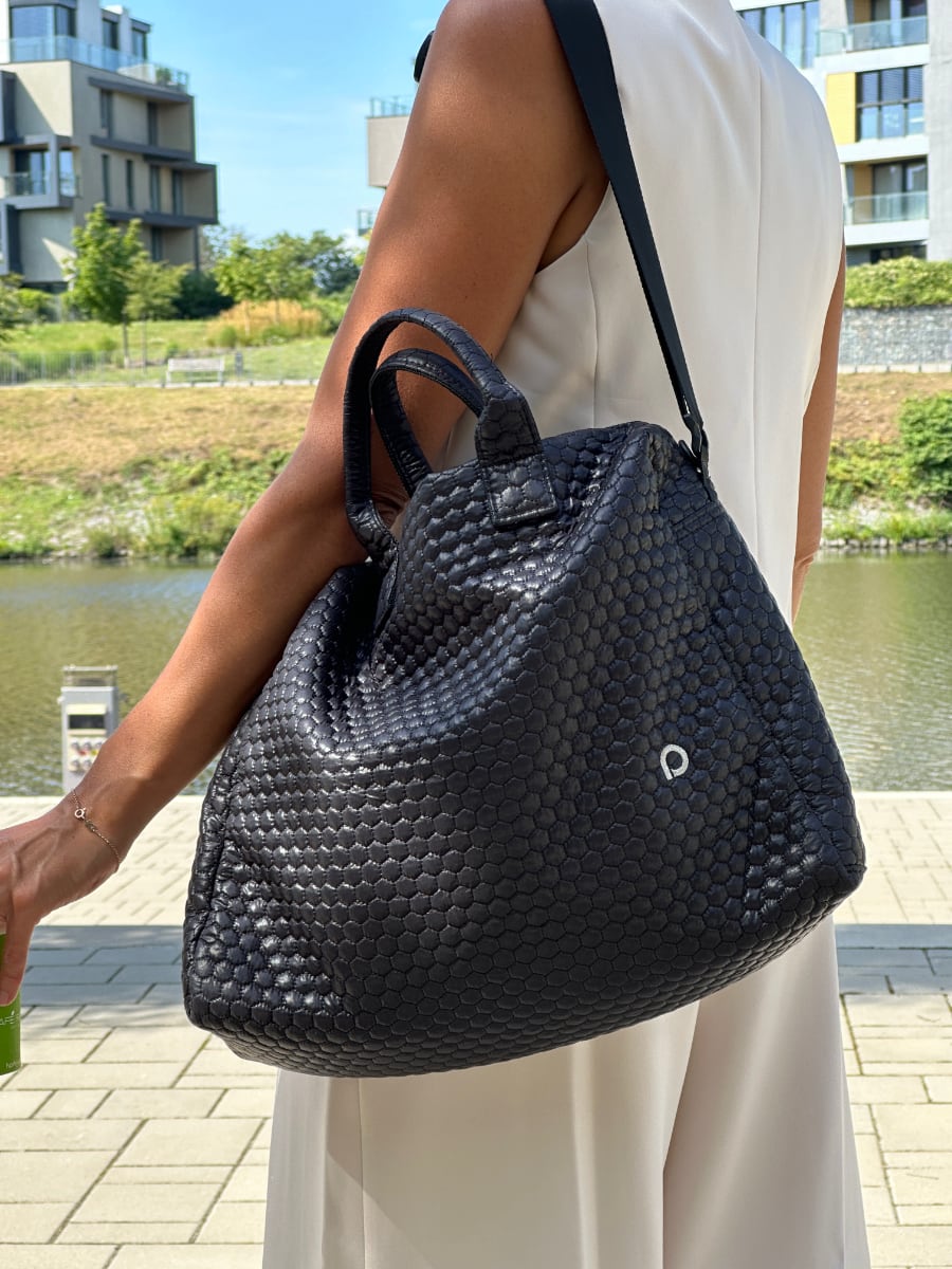 PINKIE Tasche Black Comb M