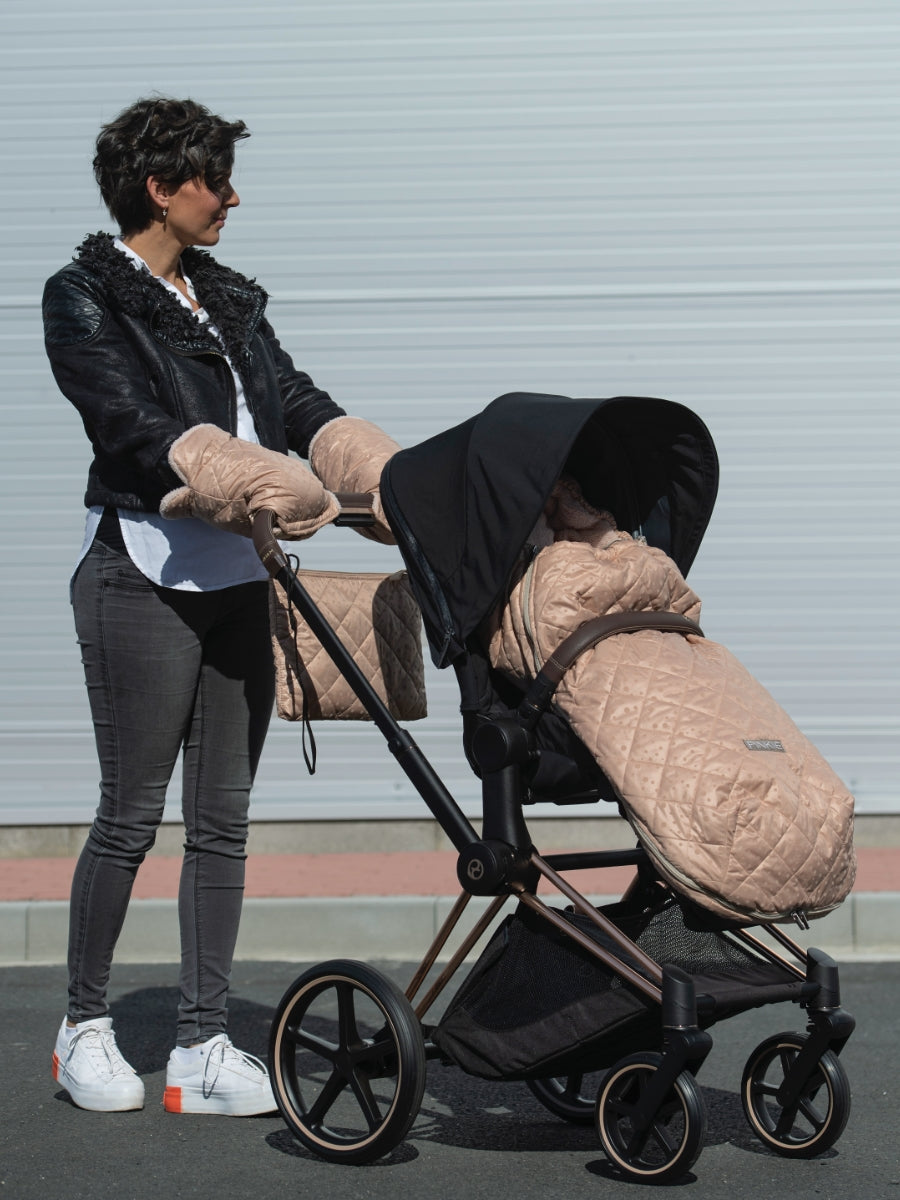 PINKIE Universelle Tasche Soft Pink Dots