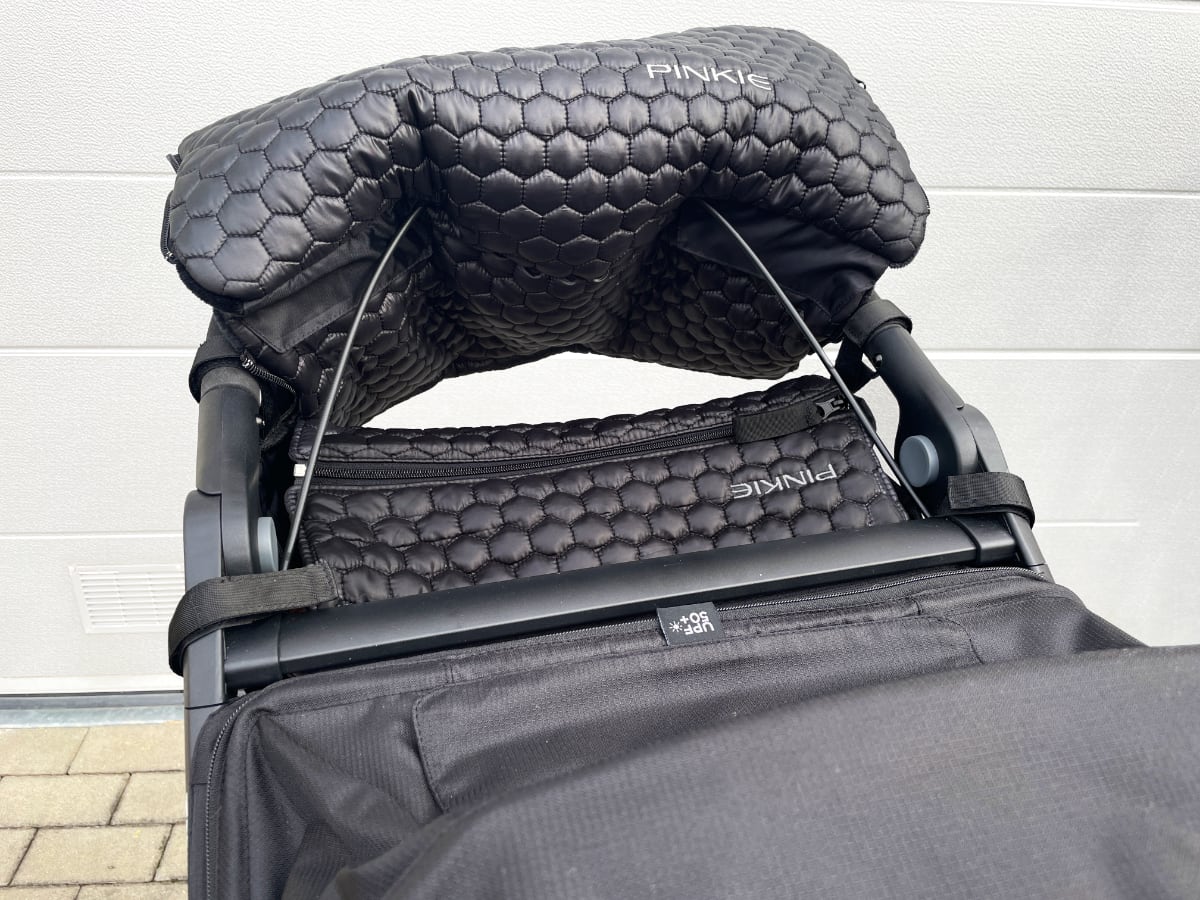 PINKIE Handwärmer Big Comb Black für Thule