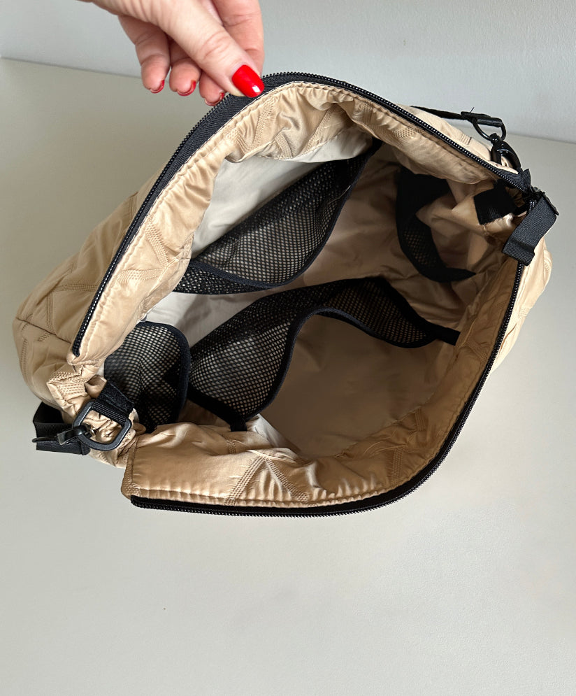 PINKIE Handtasche/Wickeltasche  Vee Sand M