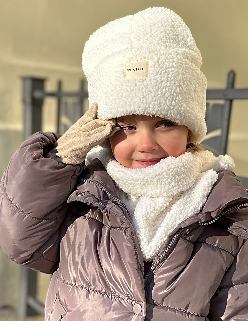 PINKIE Mütze Label Teddy Snow