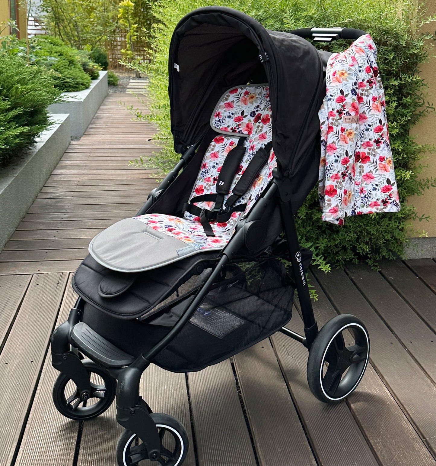 Verlängerte Sitzeinlage Pinkie Flowers